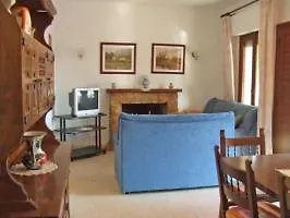 Marisol Park -d 11 Holiday House *